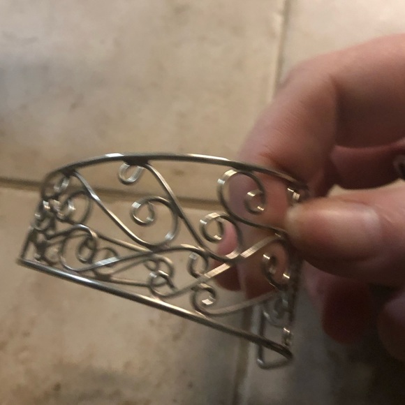 Unique Triangular Filigree Cuff Bracelet- 718 $40 or $35 w/offer - Picture 2 of 4